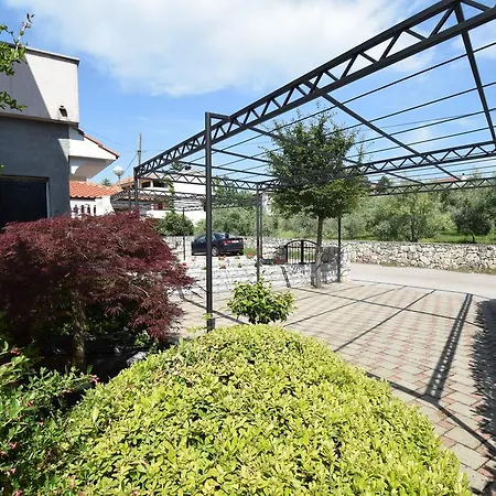 Katic Apartament *
